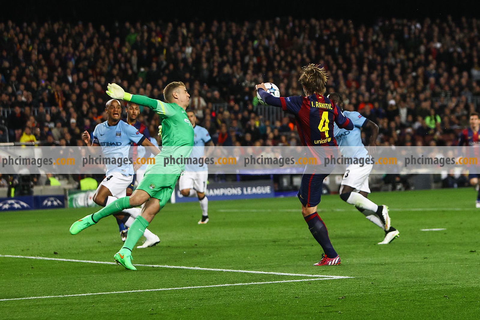 Rakitić lobs Hart to score the only goal of the game