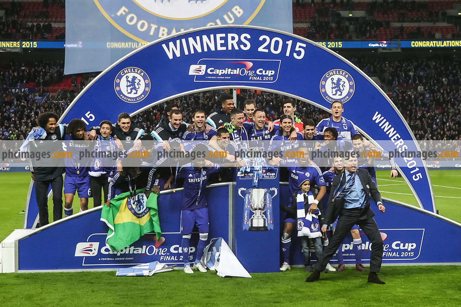 Chelsea celebrate their win