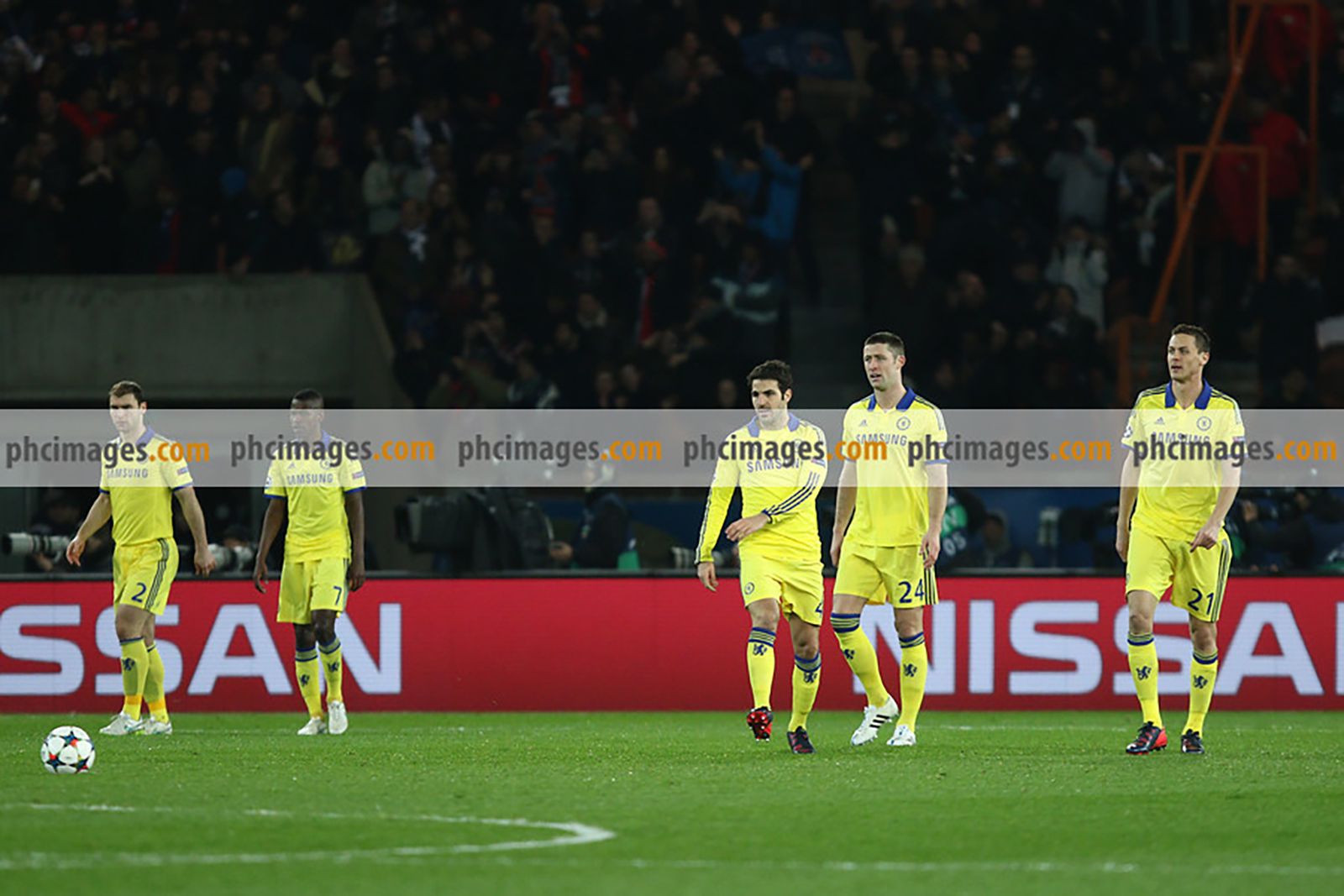 Chelsea players look dejected after conceding an equaliser