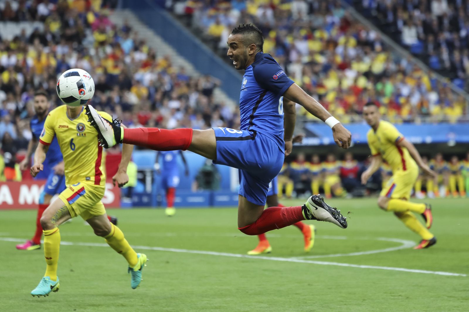 Payet controls the ball. I shot this within the first 10 minutes of the opening match and it’s probably my favourite action photo I shot the whole tournament. (200mm, ISO2500, 1/1000th, f4)