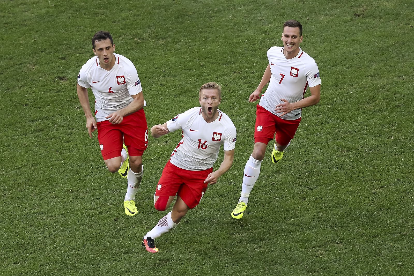 Jakub Blaszczykowski celebrates after scoring