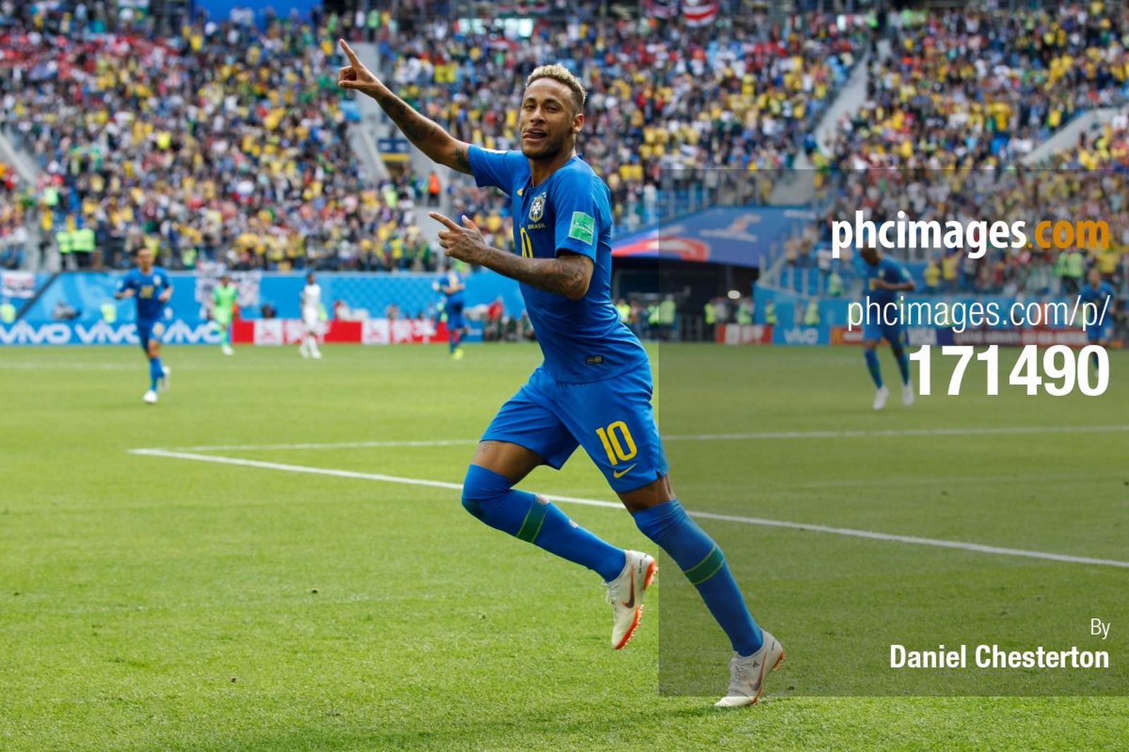 Neymar celebrates after making it 2-0