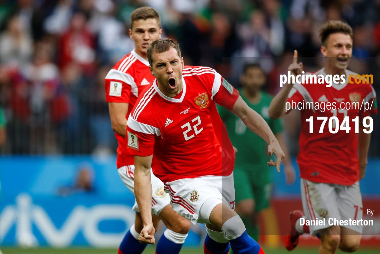 Artem Dzyuba celebrates after scoring the third goal