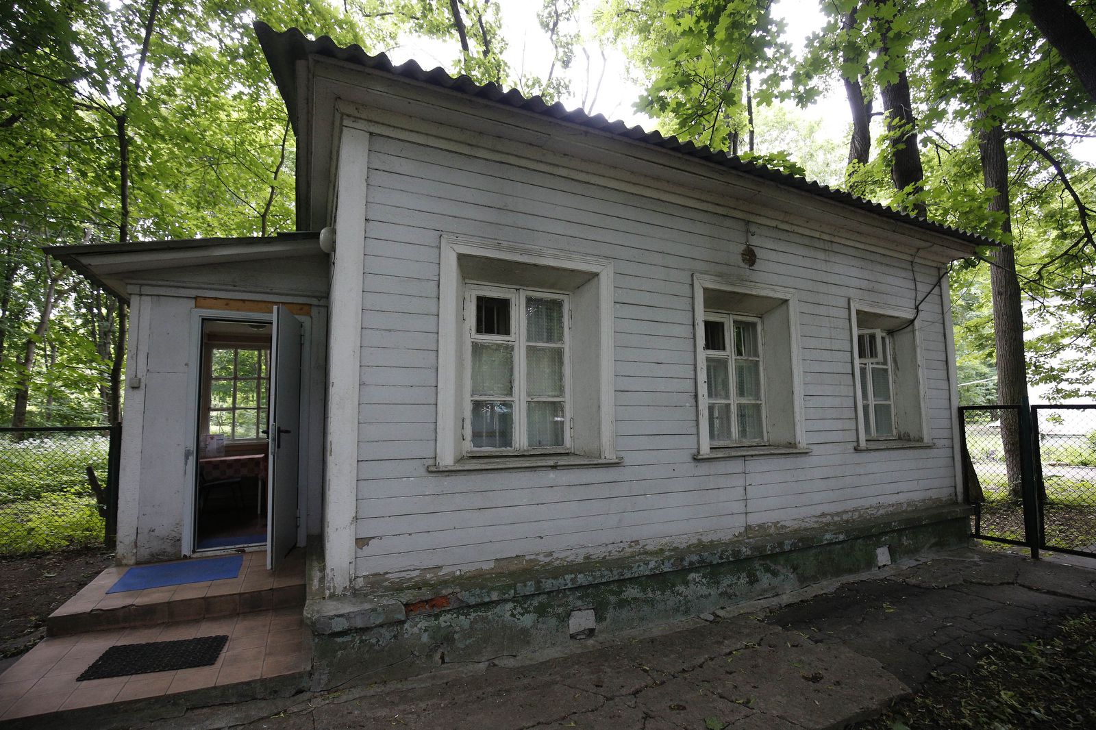 Our shack for the night. Maybe not…