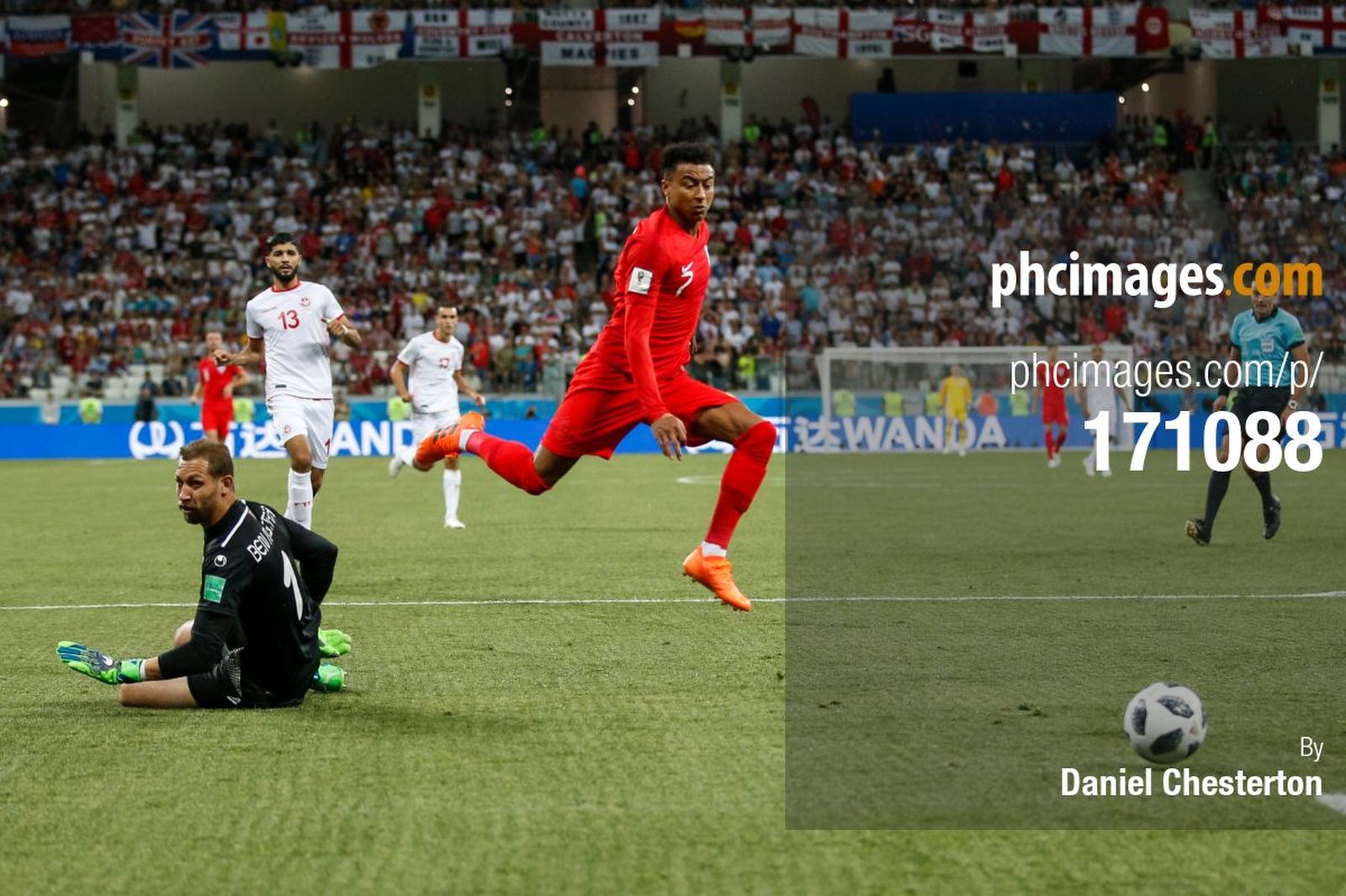 Jesse Lingard beats the keeper but hits the post