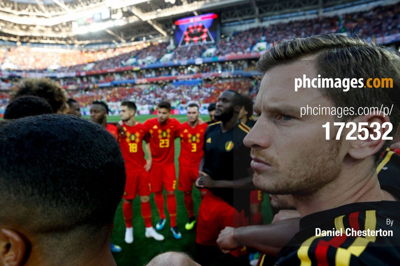 Jan Vertonghen during the teamtalk before the match