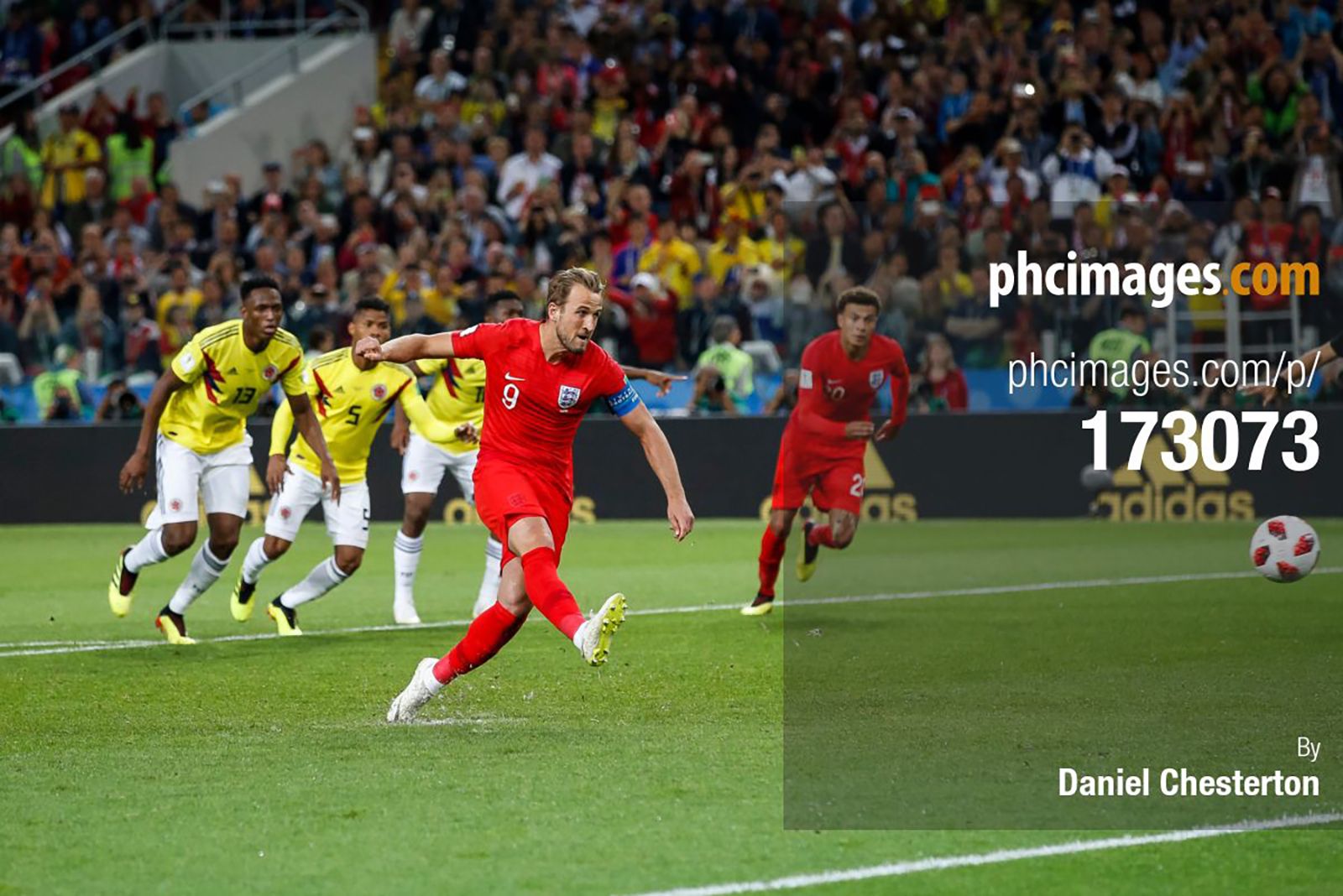 Harry Kane puts England ahead
