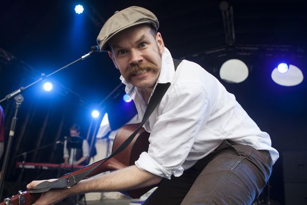 Louis Barabbas and the Bedlam Six at Victorious Festival