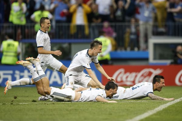 Russia celebrate after beating Spain on penalties